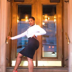 Meet your Posher, Dèè